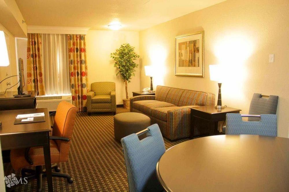 Decatur Conference Center And Hotel Zewnętrze zdjęcie